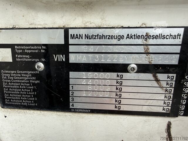 Camion plateau MAN F2000 19.314 Kran HMF 2000 bis 23 Meter