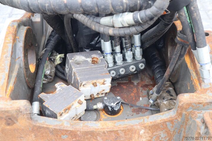 Cisaille à béton Oil Quick OQ70 | 2022 | GOOD CONDITION