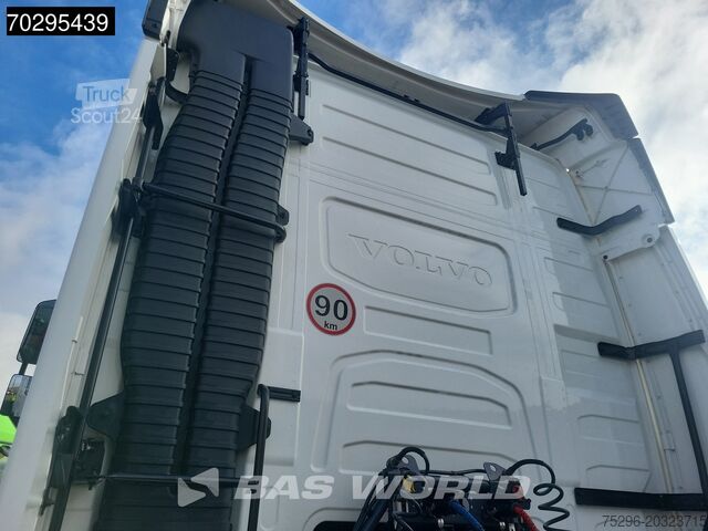 Standart-SZM Volvo FH 460 4X2 I-ParkCool 2xTanks Navi LED ACC Euro 6