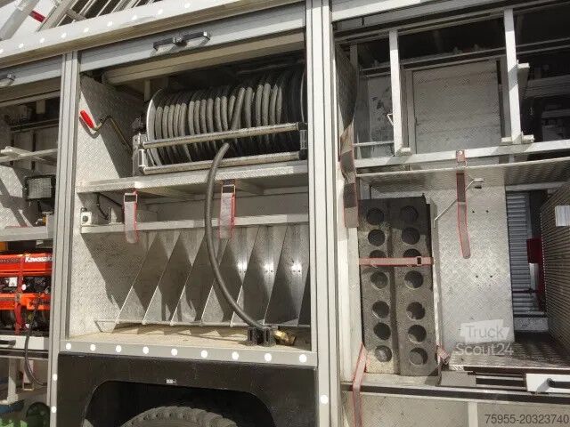 Пожарная машина Mercedes-Benz Actros 1831 4X4 ZIEGLER BOMBEROS POMP,2500 L TANK