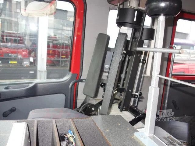 Пожарная машина Mercedes-Benz Actros 1831 4X4 ZIEGLER BOMBEROS POMP,2500 L TANK
