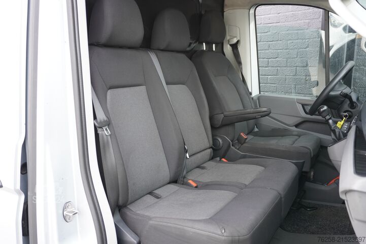 Delivery van Volkswagen Crafter 2.0 TDI L3H3 EURO 6 - Airco - Cruise - ...