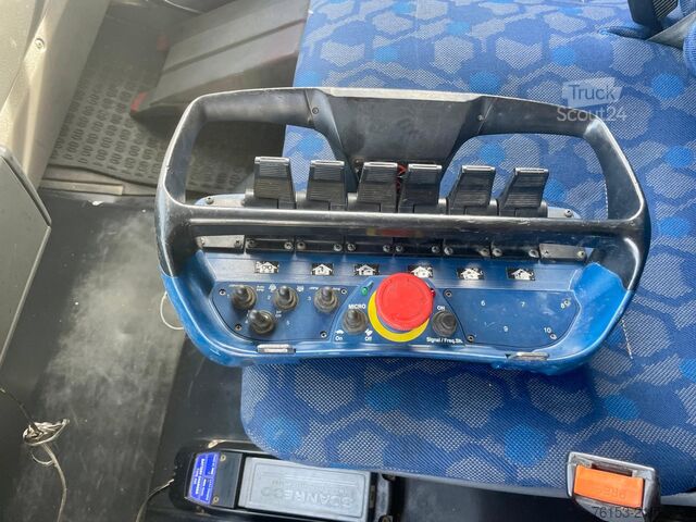 ανατρεπόμενο φορτηγό Iveco eurocargo 100e18