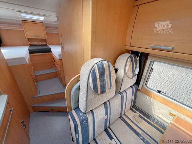 Halvintegreret autocamper TEC Rotec Ti 682 - Einzelbetten - Klima -Solar -