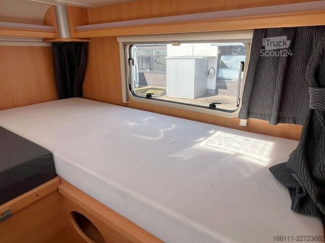 Halvintegreret autocamper TEC Rotec Ti 682 - Einzelbetten - Klima -Solar -