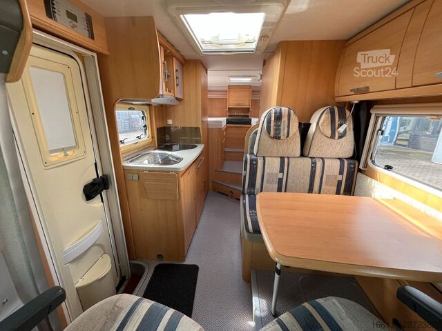 Halvintegreret autocamper TEC Rotec Ti 682 - Einzelbetten - Klima -Solar -