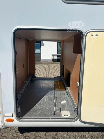 Halvintegreret autocamper TEC Rotec Ti 682 - Einzelbetten - Klima -Solar -