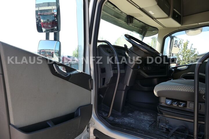 Standardowy ciągnik siodłowy VOLVO FH 500 Globetrotter 2-Tanks Euro 6