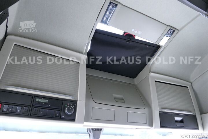 Standardowy ciągnik siodłowy VOLVO FH 500 Globetrotter 2-Tanks Euro 6
