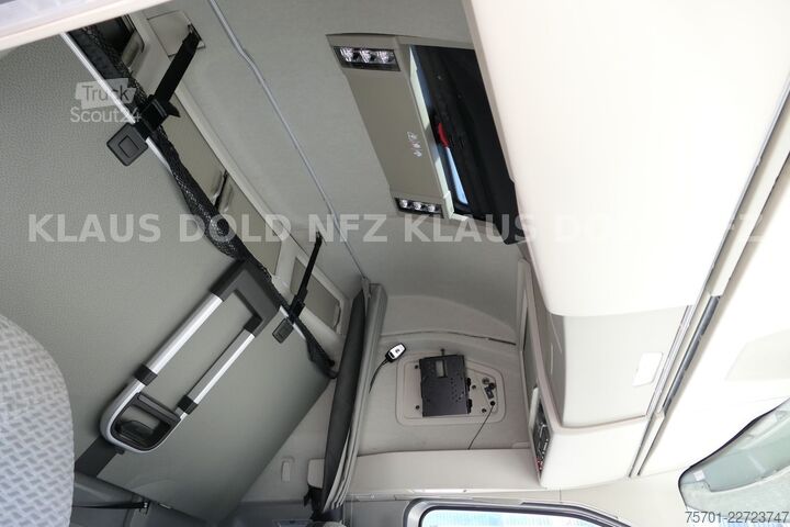 Standardowy ciągnik siodłowy VOLVO FH 500 Globetrotter 2-Tanks Euro 6