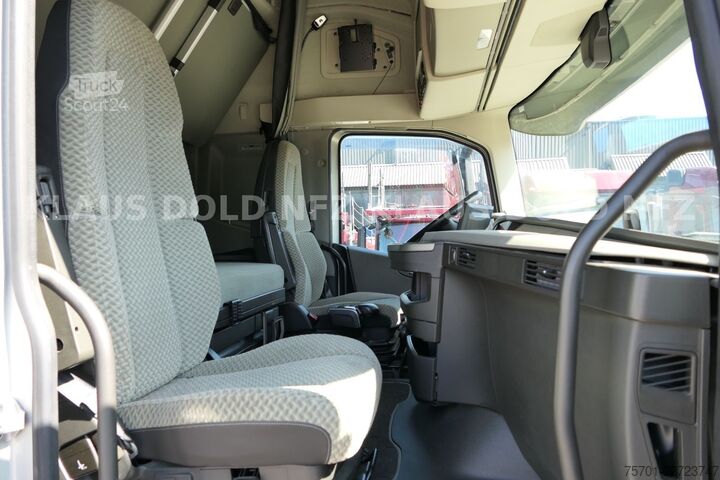 Standardowy ciągnik siodłowy VOLVO FH 500 Globetrotter 2-Tanks Euro 6
