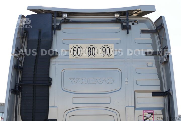 Standardowy ciągnik siodłowy VOLVO FH 500 Globetrotter 2-Tanks Euro 6