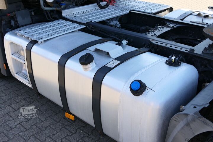 Standardni vlačilec MERCEDES-BENZ Actros 1845 BigSpace 2 XL-Tanks Euro 6