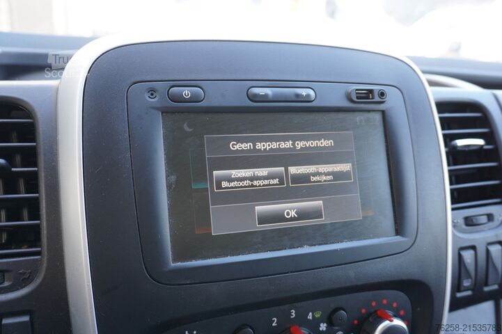 Delivery van Renault Trafic 2.0 dCi 120PK EURO 6 - Airco - Cruise - ...