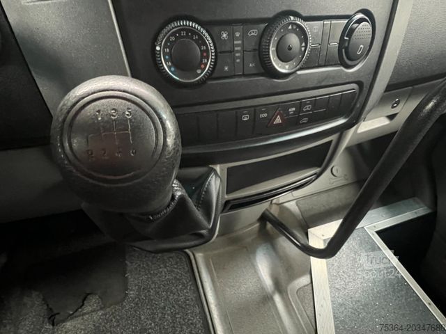 Minibus MERCEDES-BENZ Sprinter 314 Cdi BlueTEC 9 Sitze ENGINE BROKEN
