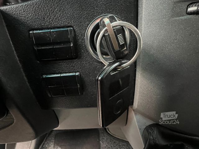 Minibus MERCEDES-BENZ Sprinter 314 Cdi BlueTEC 9 Sitze ENGINE BROKEN
