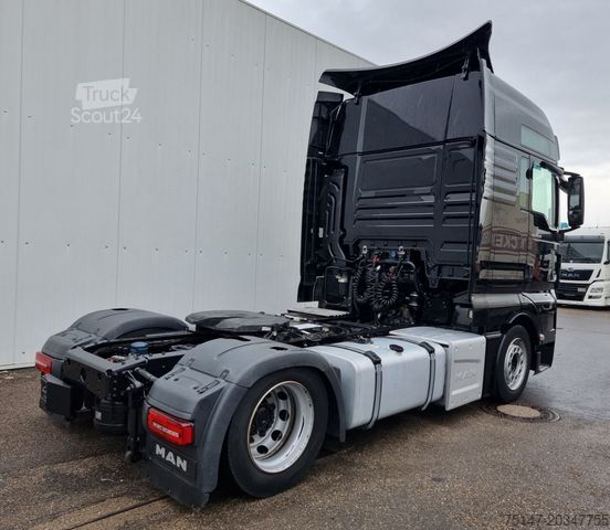 Trattore stradale volumetrico MAN TGX 18.510 4x2 LLS-U XXL ACC Hubsattelkupplung