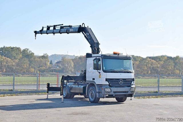 Štandardný ťahač MERCEDES-BENZ ACTROS 1844 * Sattelzugmaschine *HIAB 330-5/FUNK