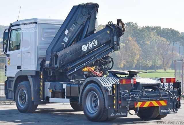 Autožeriav MERCEDES-BENZ ACTROS 1844 * Sattelzugmaschine *HIAB 330-5/FUNK