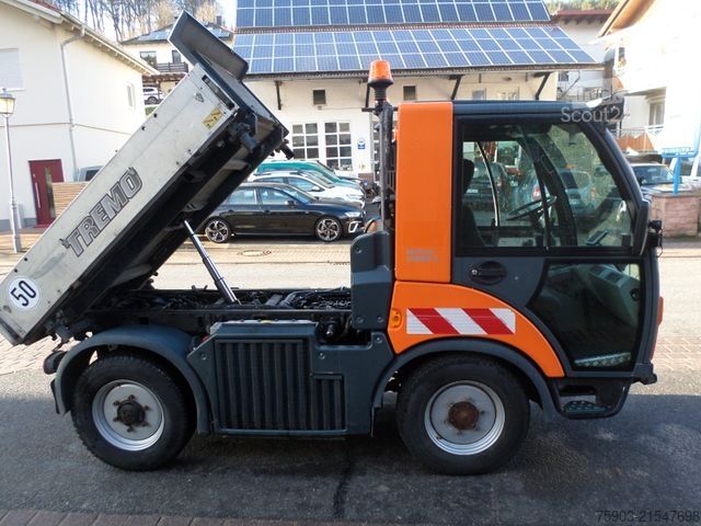 Kitas MULTICAR Tremo  C   X 56  mit Leistungshydraulik  1 Hand