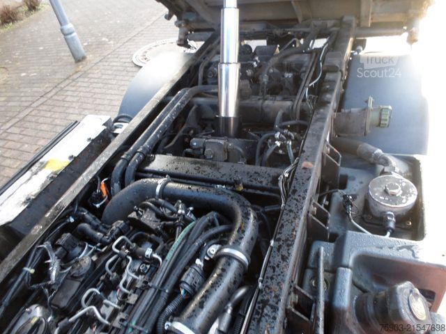 Kitas MULTICAR Tremo  C   X 56  mit Leistungshydraulik  1 Hand