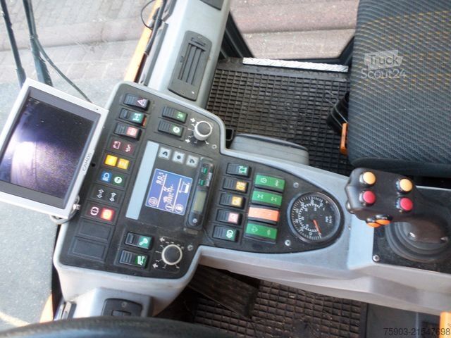 Kitas MULTICAR Tremo  C   X 56  mit Leistungshydraulik  1 Hand