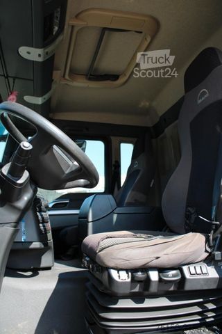 Gru montata su autocarro MAN 26.420 6x2 KRAN PALFINGER PK18502 FUNK Nr: 007