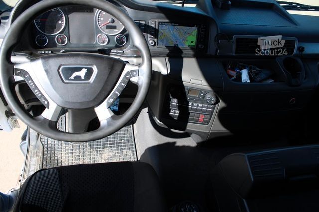 Gru montata su autocarro MAN 26.420 6x2 KRAN PALFINGER PK18502 FUNK Nr: 007