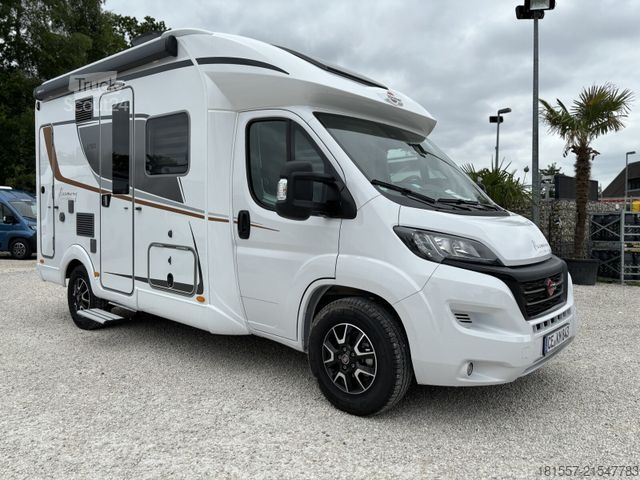 Ημιενσωματωμένο αυτοκινούμενο τροχόσπιτο BÜRSTNER Lyseo TD 594