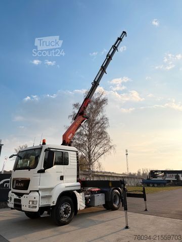 Standardní tahač MAN TGS 18.440 4x4 Kran 20m Seilwinde Greifer FUNK