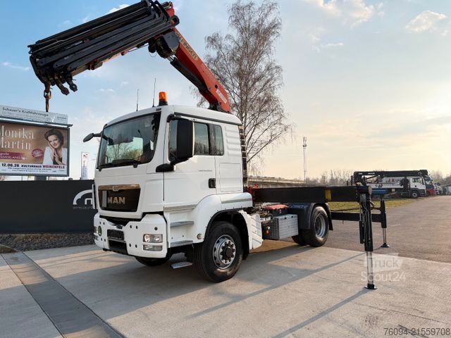 Jeřáb na nákladním automobilu MAN TGS 18.440 4x4 Kran 21m Seilwinde Greifer Funk