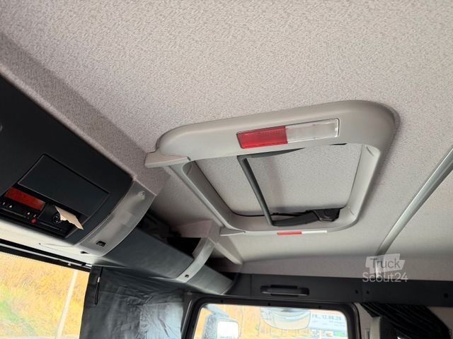 Jeřáb na nákladním automobilu MAN TGS 18.440 4x4 Kran 21m Seilwinde Greifer Funk