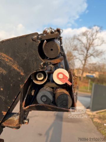 Jeřáb na nákladním automobilu MAN TGS 18.440 4x4 Kran 21m Seilwinde Greifer Funk