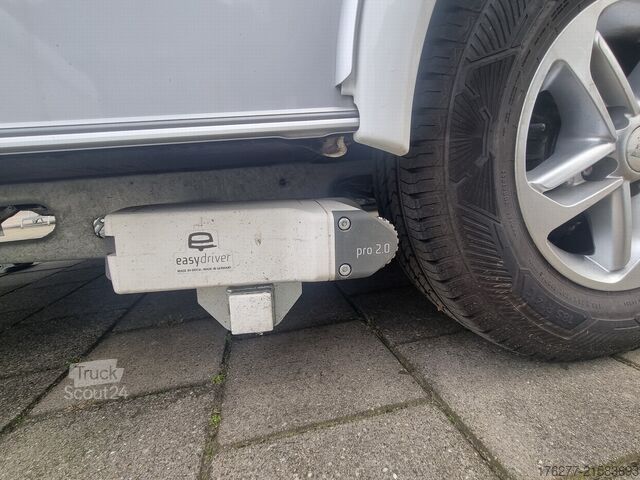 Tūrisma kemperis Eriba Feeling 442