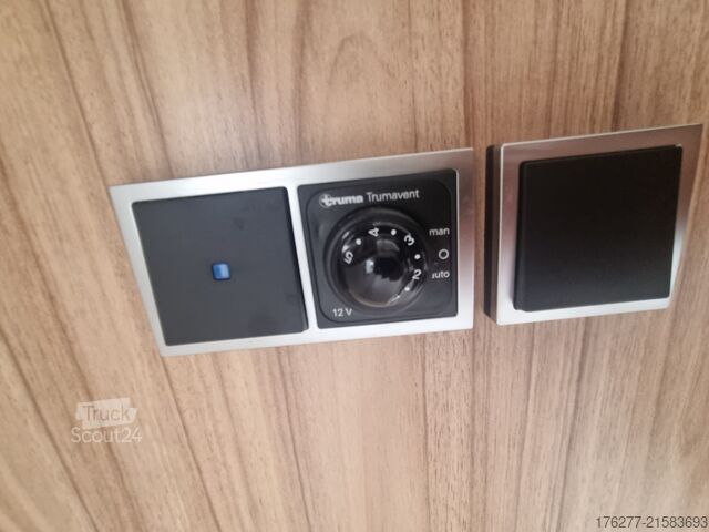 Tūrisma kemperis Eriba Feeling 442