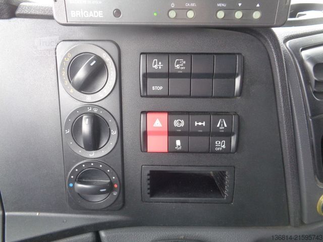 Samochód do przewozu napojów MERCEDES-BENZ Atego 1223 L 5,8 M Schwenkwand RFK Spurassi