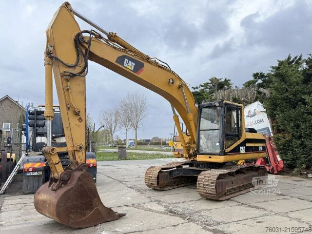 Chain excavator CATERPILLAR 320 BL Excavator Hammerline