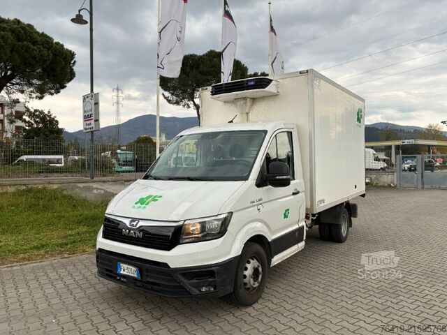 شاحنة صغيرة مزودة بثلاجة MAN TGE 3.180 T26-007