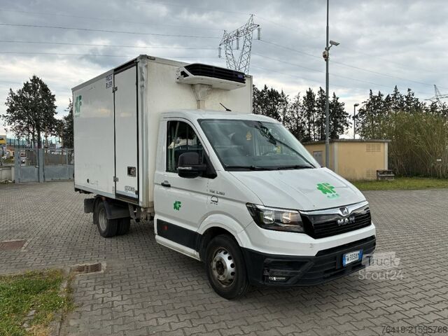 شاحنة صغيرة مزودة بثلاجة MAN TGE 3.180 T26-007