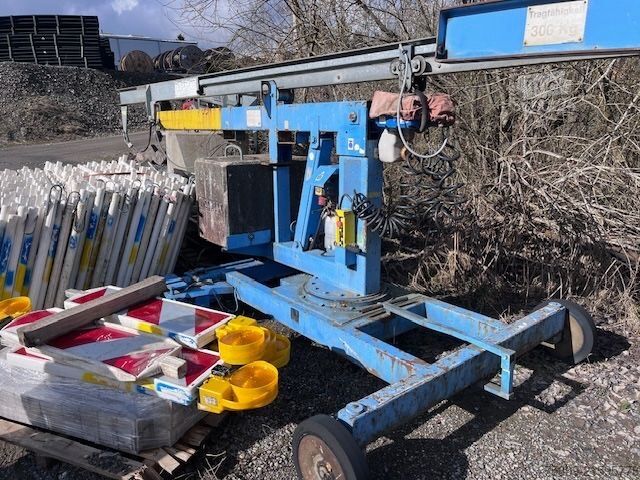 Other Lissmac LMK 300 TFE Mauerkran - 2 stck vorhanden