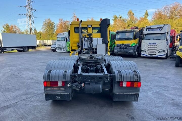 Vakio vetoauto MERCEDES-BENZ Actros 2651 V8 6x4