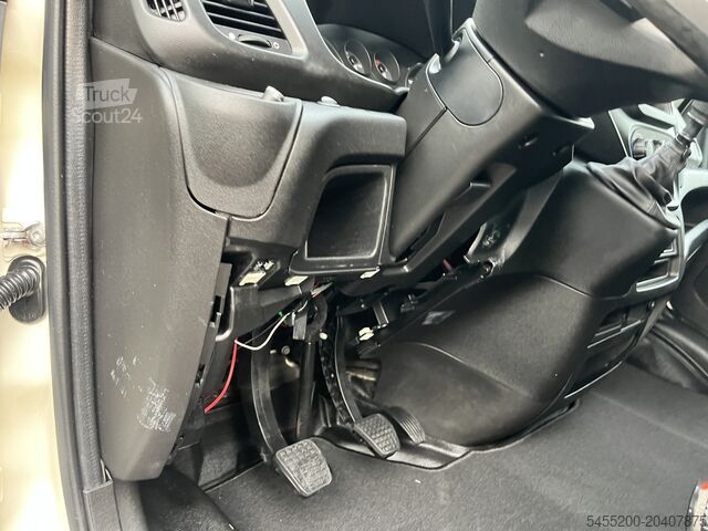 Nakládací plošina Iveco Daily 35S11D 2.3 345 7 persoons 3500kg trekgewi...