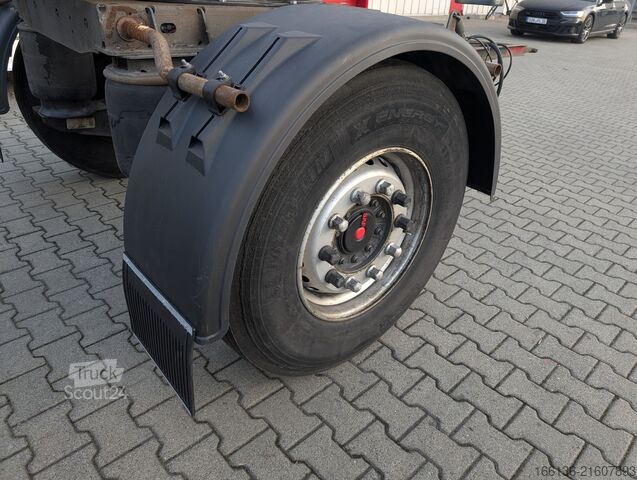 Polpriklopnik za zamenljive nadgradnje Fliegl ZWP 180 Standard