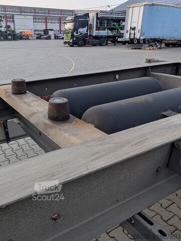 Polpriklopnik za zamenljive nadgradnje Fliegl ZWP 180 Standard