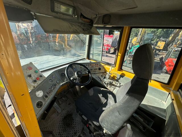 Dumper Volvo A 25 C