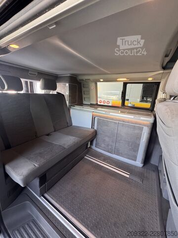 Camping-car Volkswagen California Ocean 2023 | Automatico | Tetto a soffietto