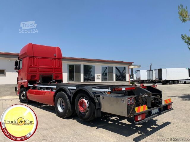 Camion con cassone intercambiabile DAF xf 106.510