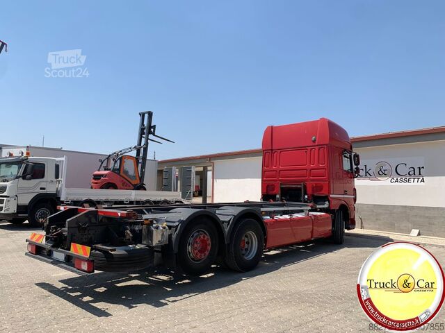 Camion con cassone intercambiabile DAF xf 106.510