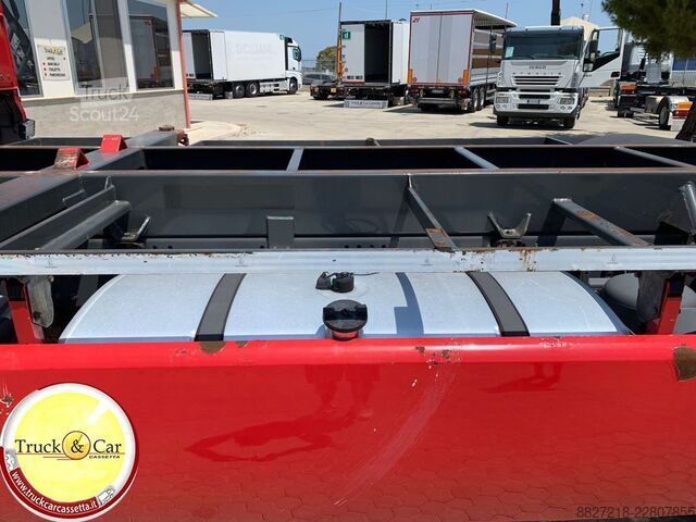 Camion con cassone intercambiabile DAF xf 106.510