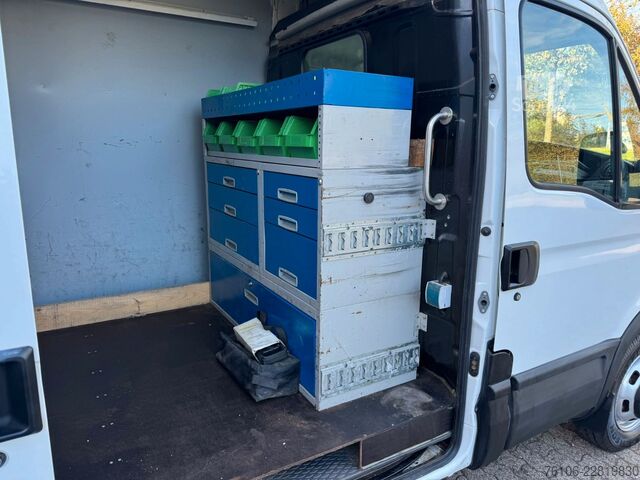 Furgone a tetto alto IVECO Daily 50C17 Kastenwagen 3 liter *AHK*